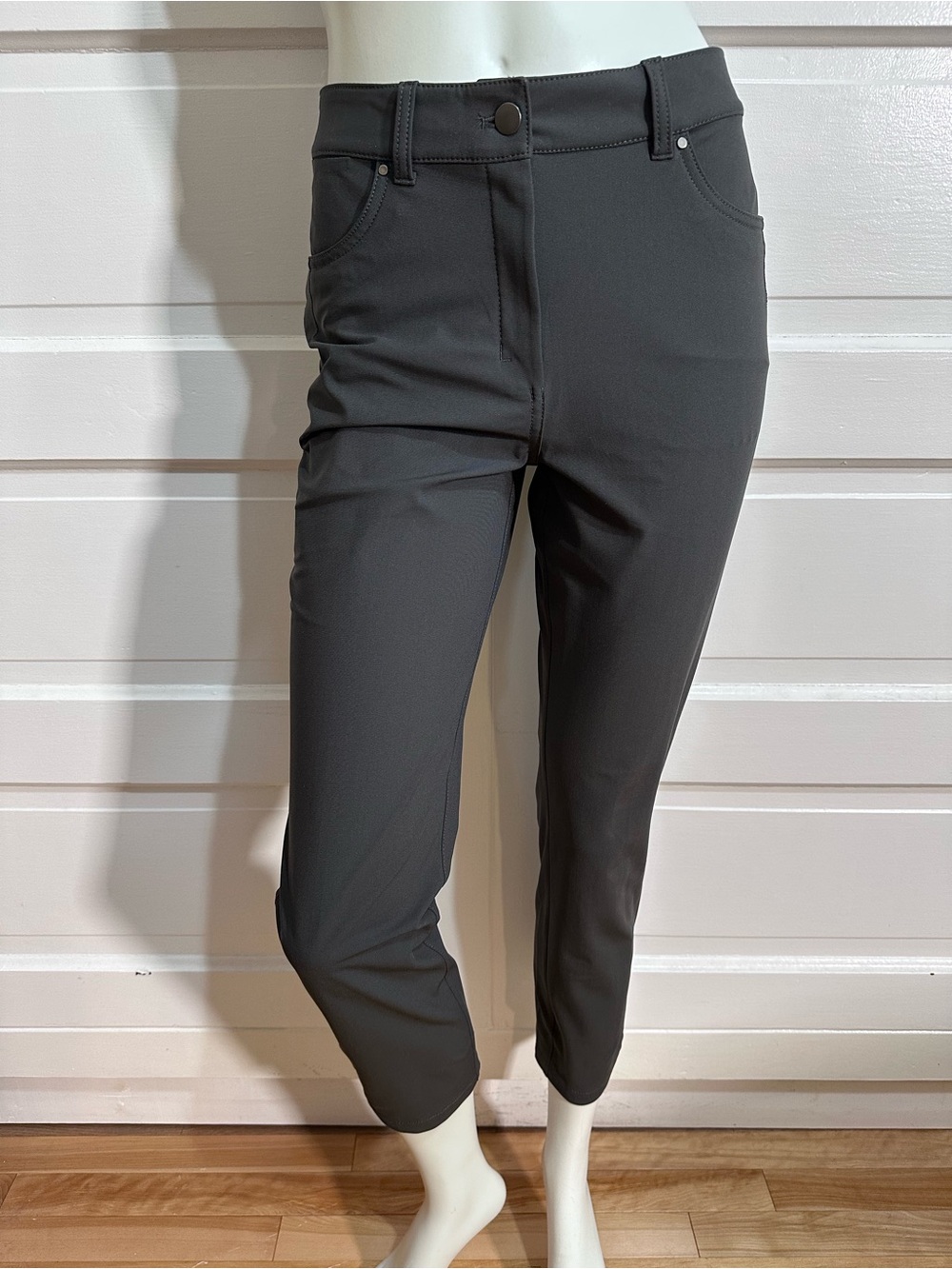Lululemon City Sleek 5 Pocket 7/8 Pant Size 6 Graphite Grey $128